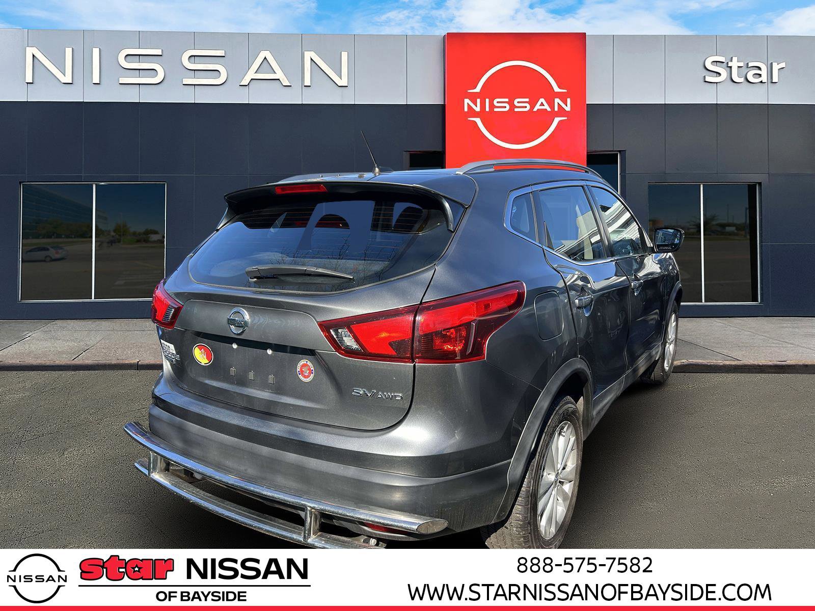 Used 2017 Nissan Rogue Sport SV AWD/4WD image 5