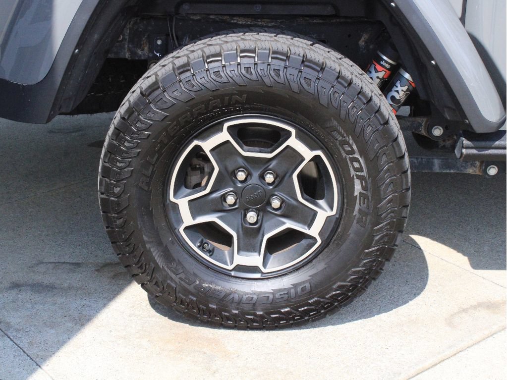 Certified 2021 Jeep Gladiator Mojave AWD/4WD image 36