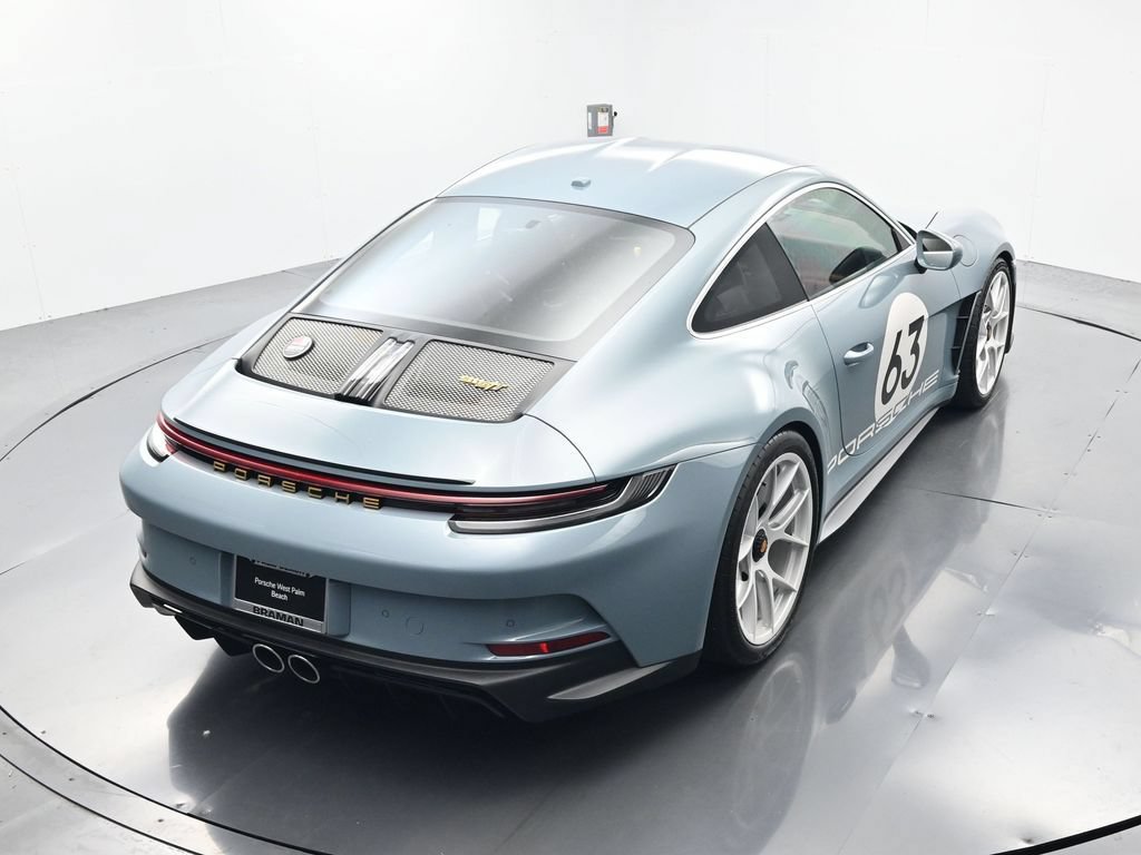 Certified 2024 Porsche 911 GT3 RS RWD image 40