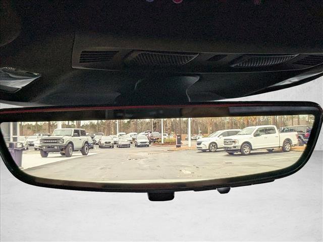 Used 2023 Chevrolet Corvette Stingray Premium Conv w/ Stealth Interior Trim Package image 21