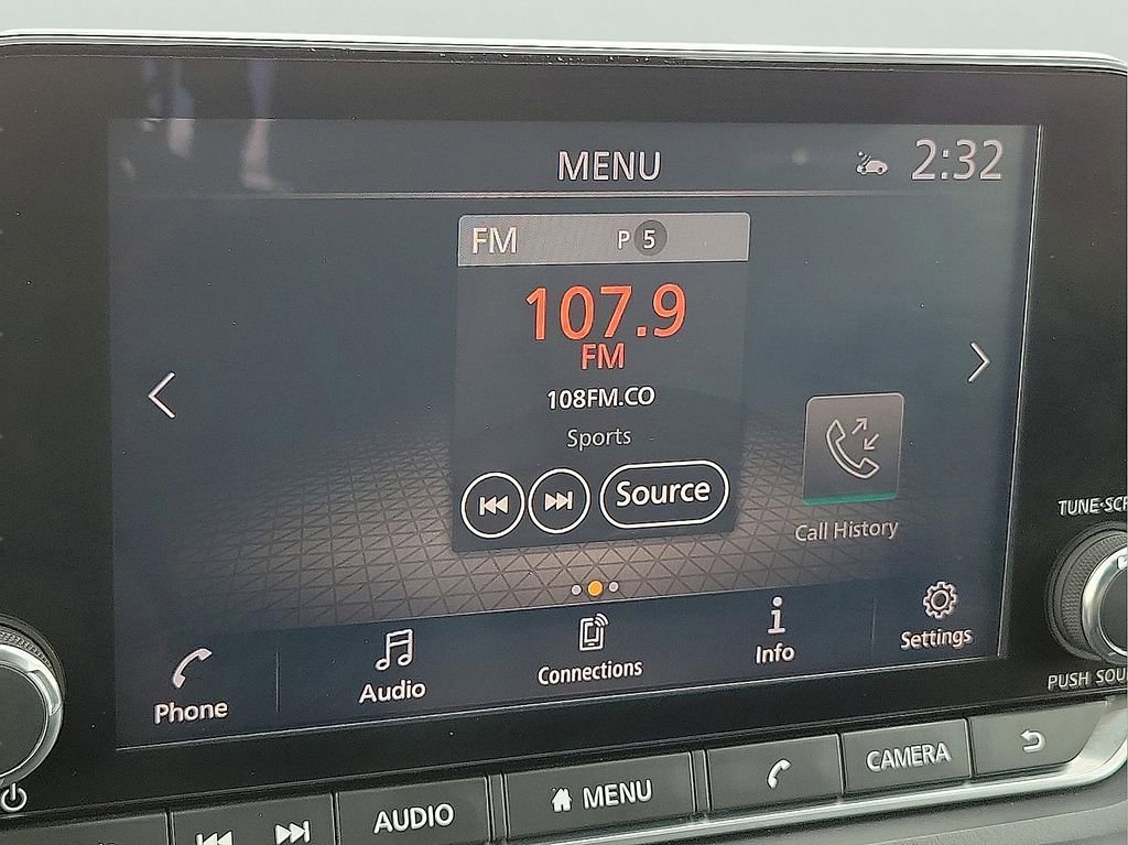 Used 2021 Nissan Rogue SV w/ Premium Package image 19