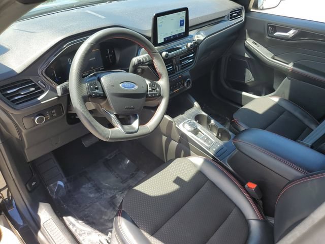 Used 2025 Ford Escape ST-Line FWD image 17