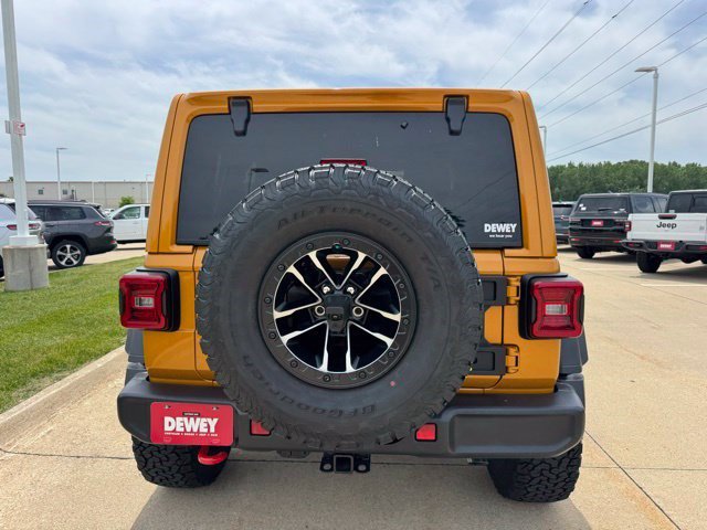 New 2026 Jeep Wrangler Unlimited Rubicon w/ Xtreme 35 Tire Package AWD/4WD image 6