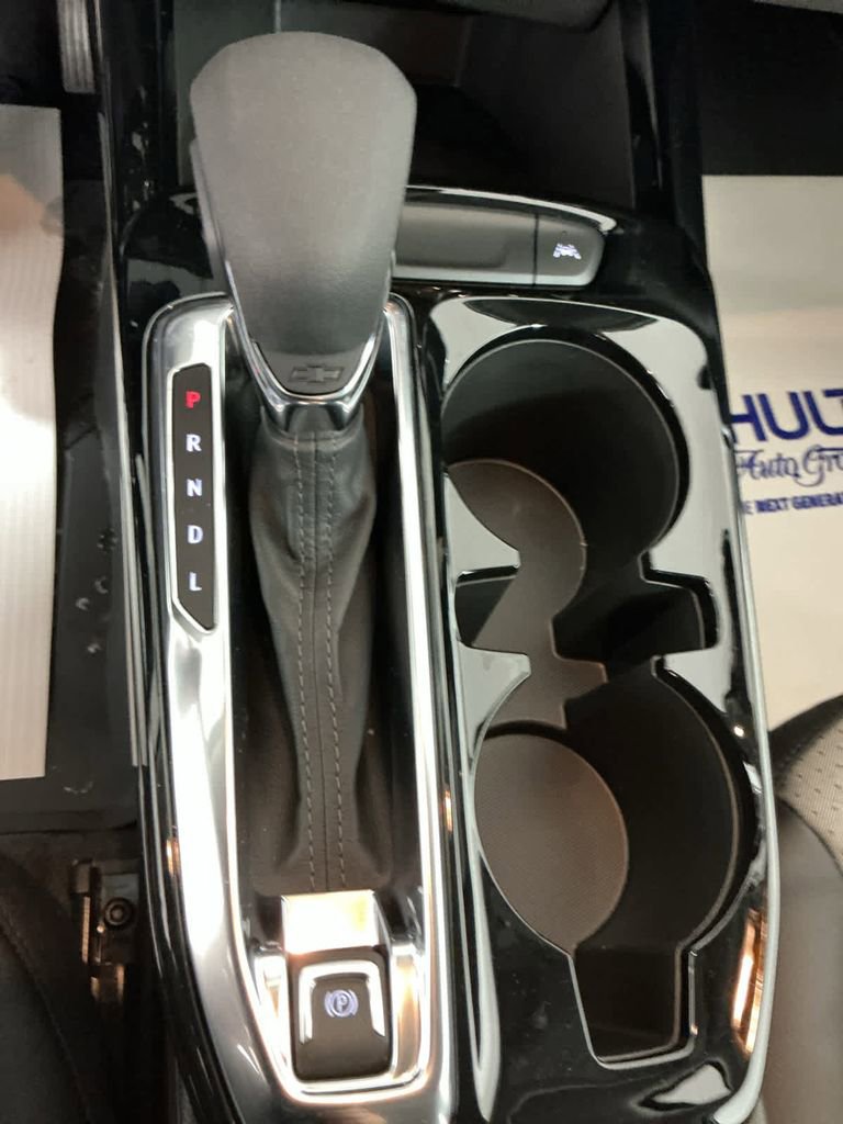 New 2026 Chevrolet Trax LT w/ Driver Confidence Package image 16