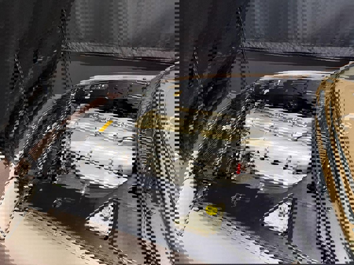 Used 1998 Aston Martin DB7 Coupe image 17