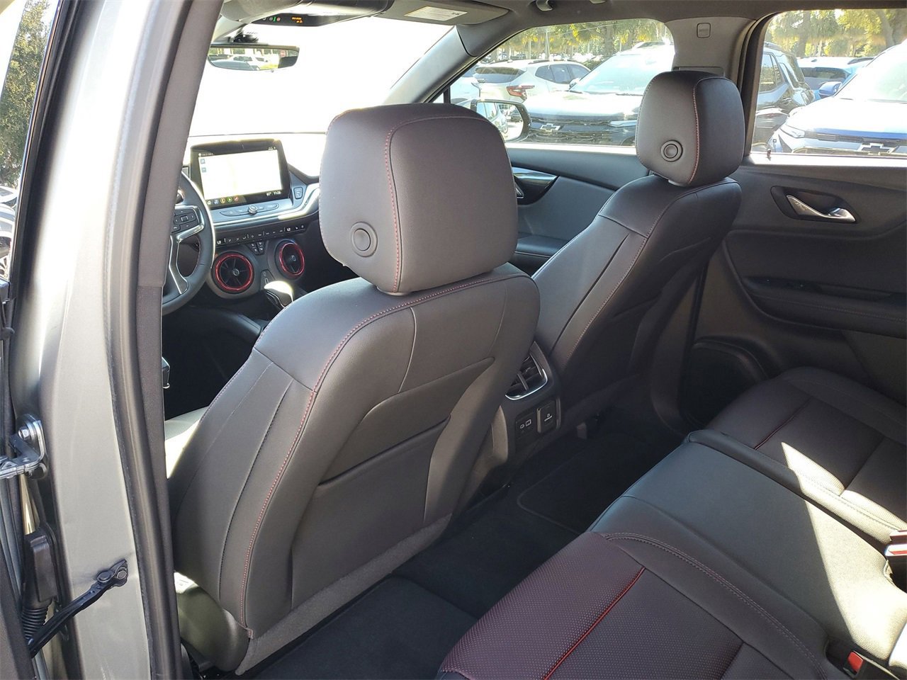 Used 2025 Chevrolet Blazer RS w/ Driver Confidence II Package image 11