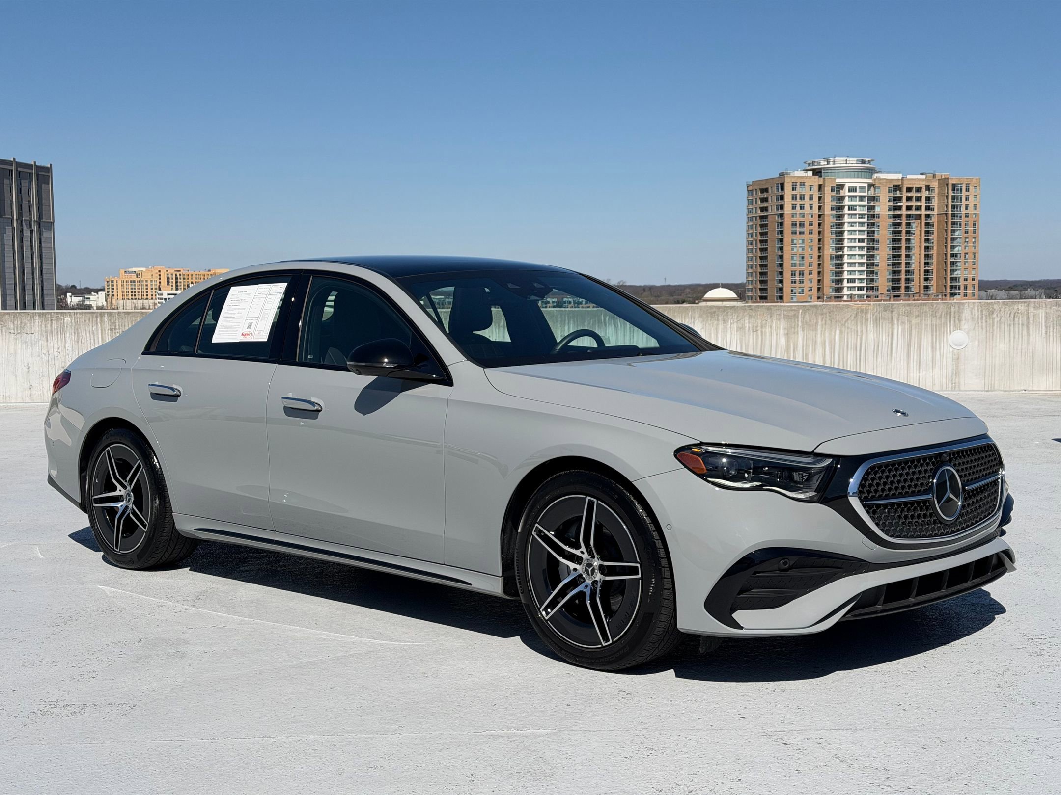 Used 2025 Mercedes-Benz E 350 4MATIC Sedan image 9