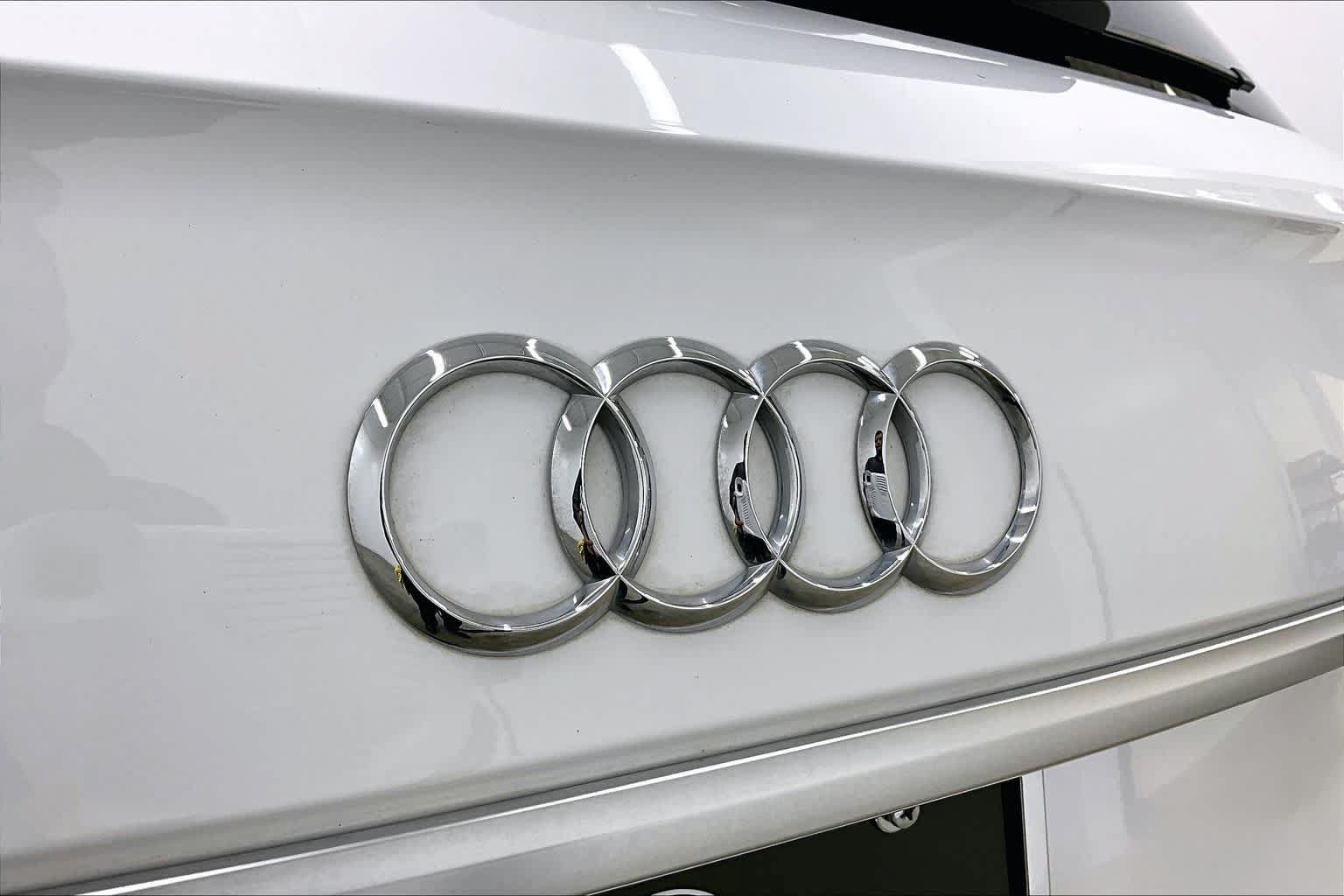 Used 2024 Audi Q5 2.0T Premium AWD/4WD image 30