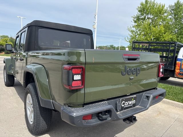 Used 2022 Jeep Gladiator Sport AWD/4WD image 6