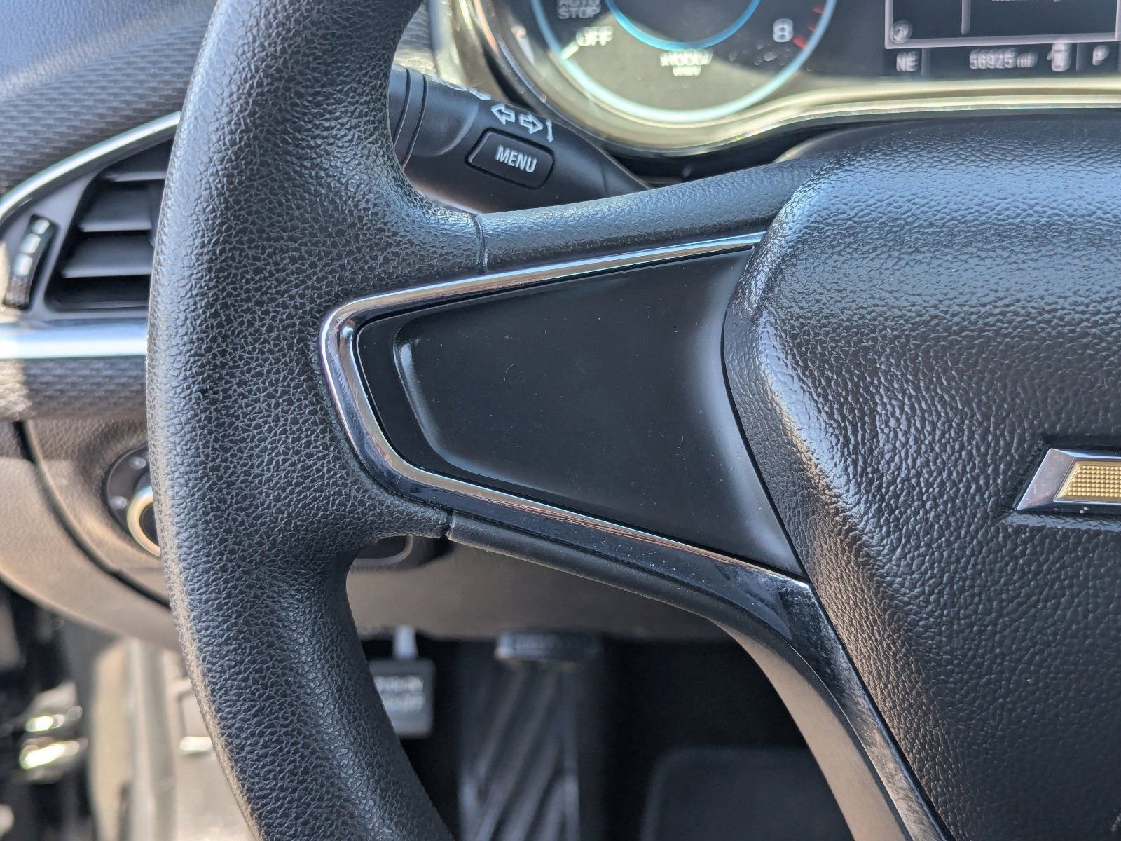 Used 2018 Chevrolet Cruze LS FWD image 21