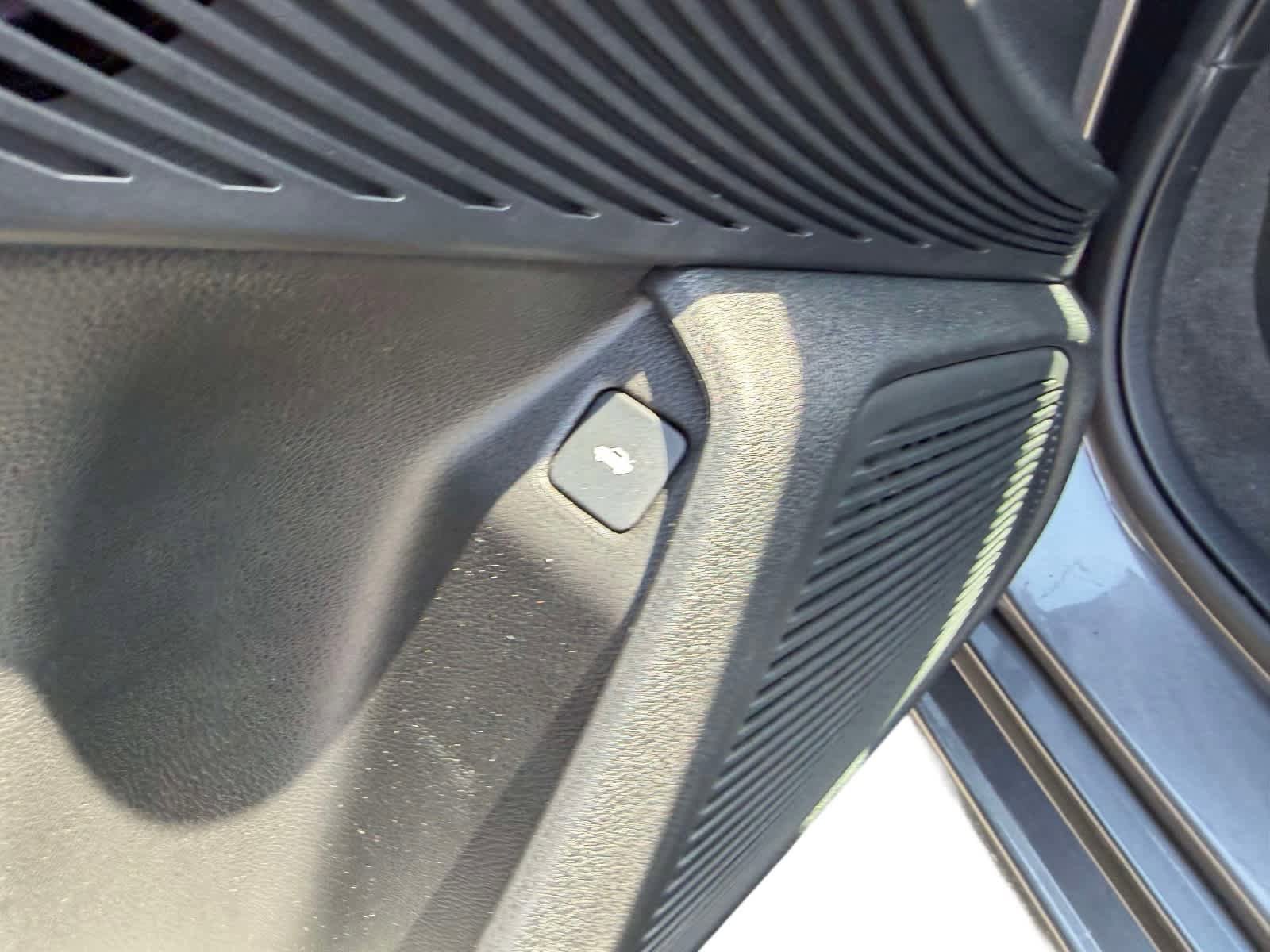 Used 2023 Acura TLX FWD image 19