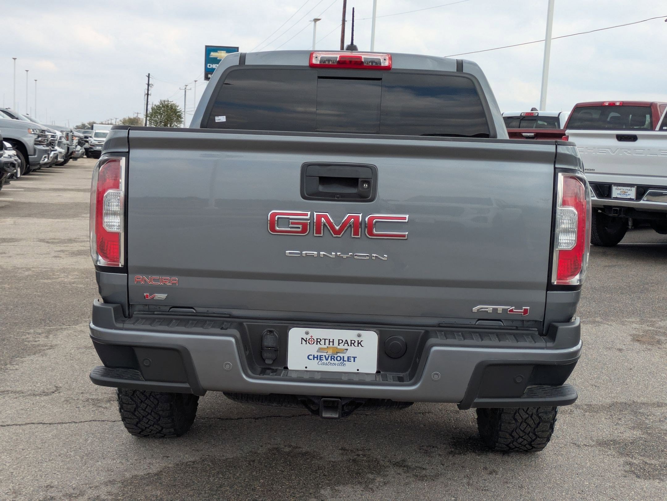 Certified 2022 GMC Canyon AT4 w/ Trailering Package image 4