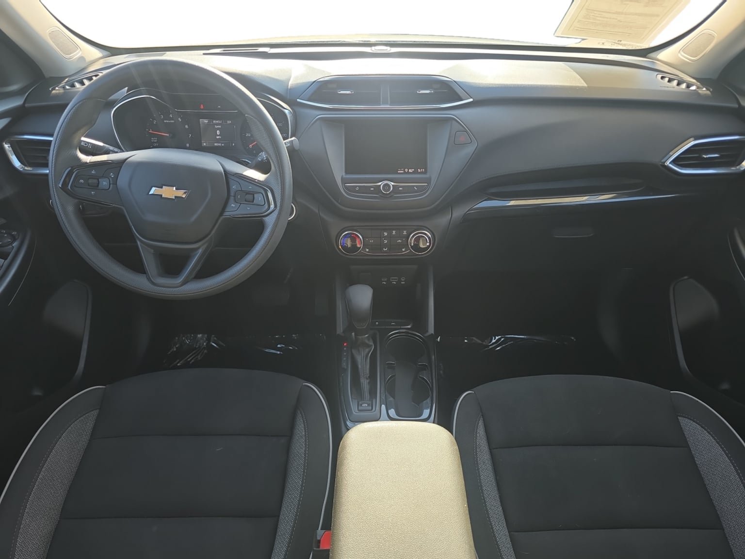 Used 2023 Chevrolet TrailBlazer LT FWD image 12