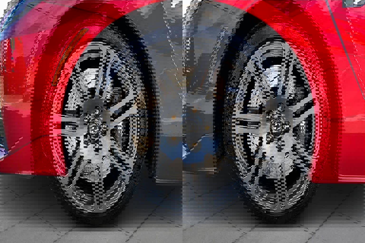 Certified 2020 Lexus RC F w/ Premium Package image 10