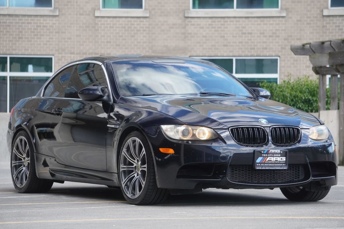 Used 2011 BMW M3 Convertible RWD image 22