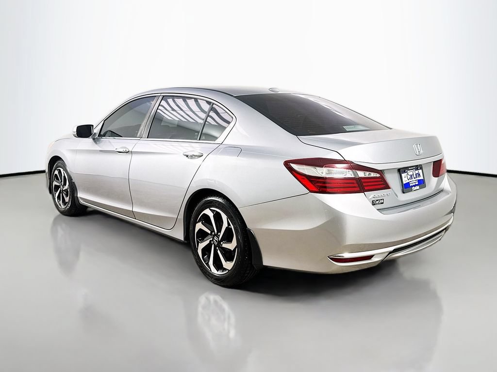 Used 2017 Honda Accord EX image 5