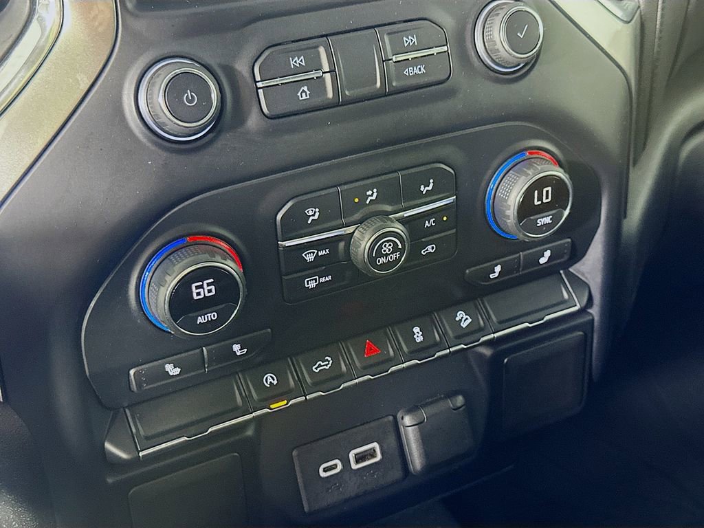 Used 2020 Chevrolet Silverado 1500 LT Trail Boss w/ Convenience Package AWD/4WD image 24