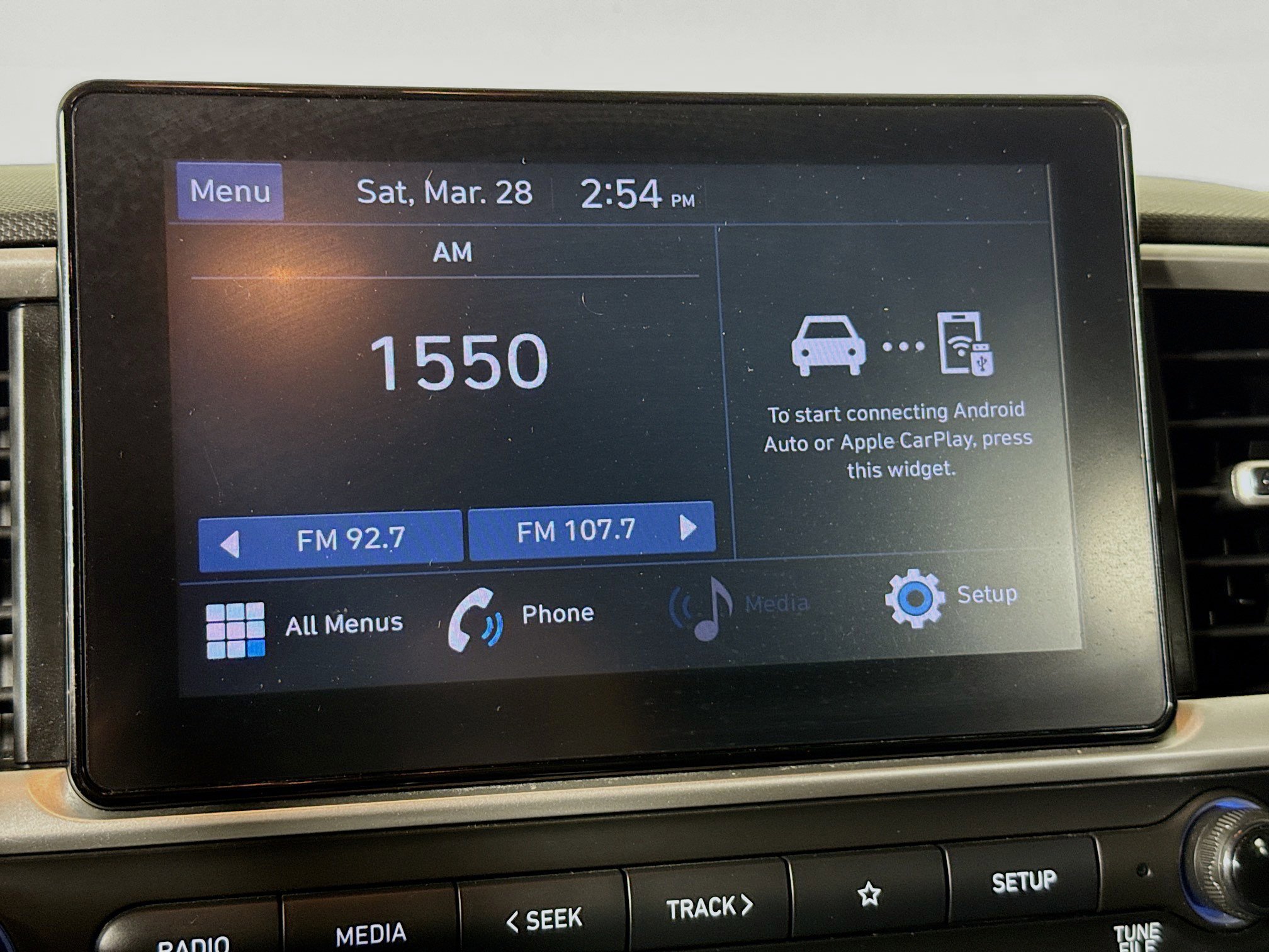 Used 2022 Hyundai Venue SEL w/ Cargo Package image 16