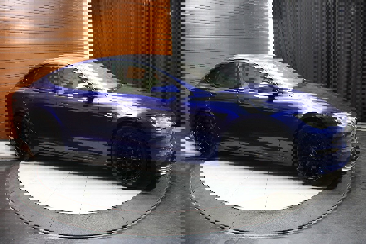 Used 2022 Tesla Model S AWD image 64