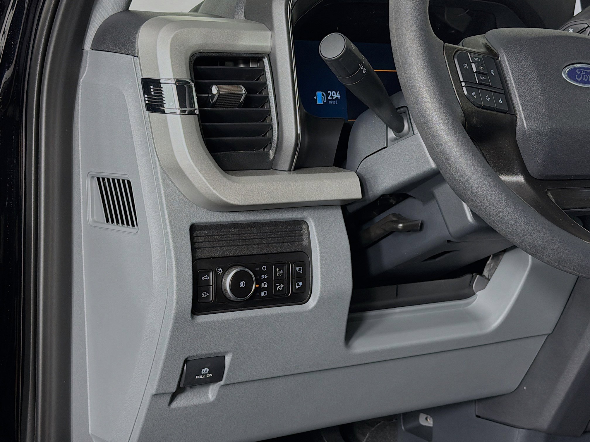 New 2026 Ford F250 XLT w/ XLT Premium Package image 11