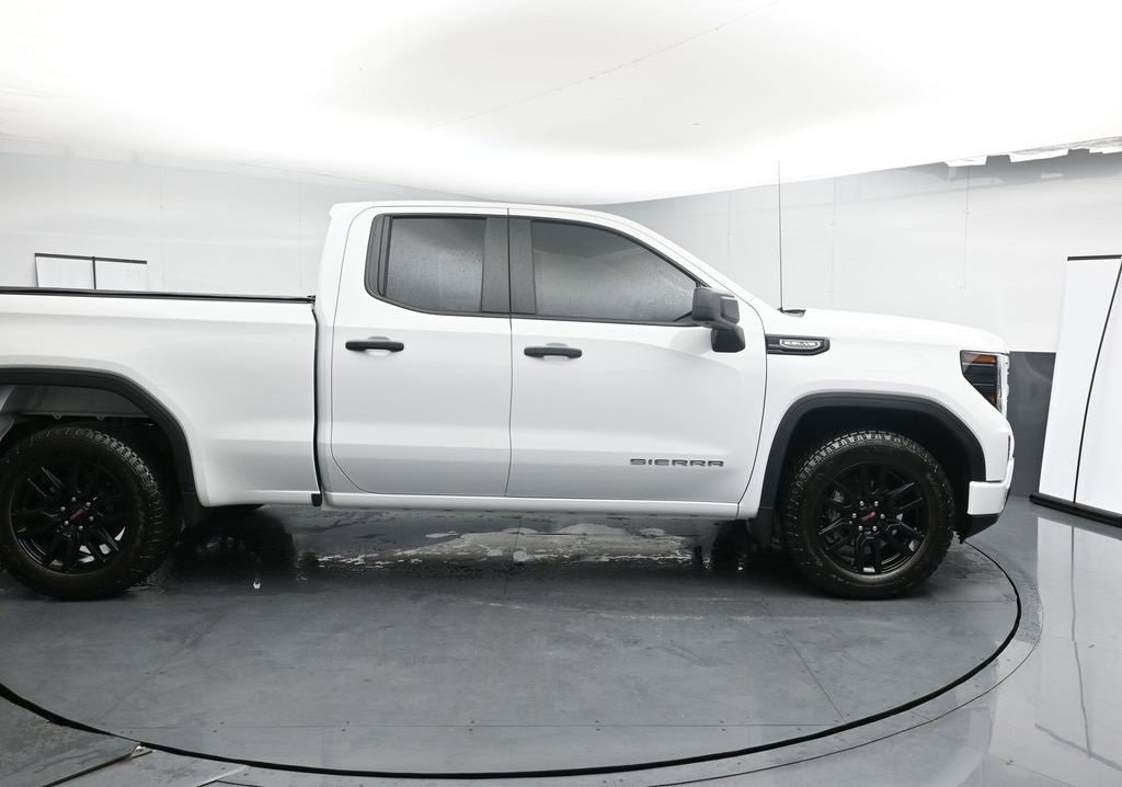 Used 2025 GMC Sierra 1500 Pro w/ Graphite Edition image 9