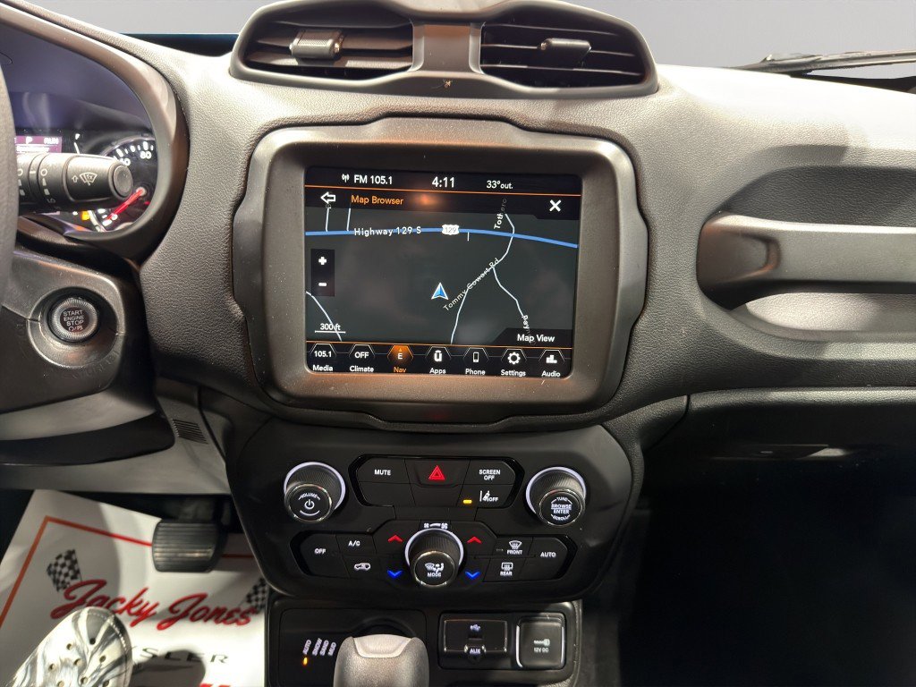 Used 2023 Jeep Renegade Latitude image 28
