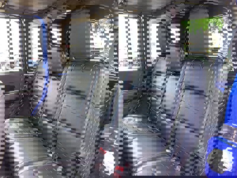 Used 2018 Jeep Wrangler Unlimited Sahara image 14