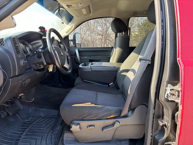 Used 2012 Chevrolet Silverado 2500 LT w/ Interior Plus Package AWD/4WD image 21