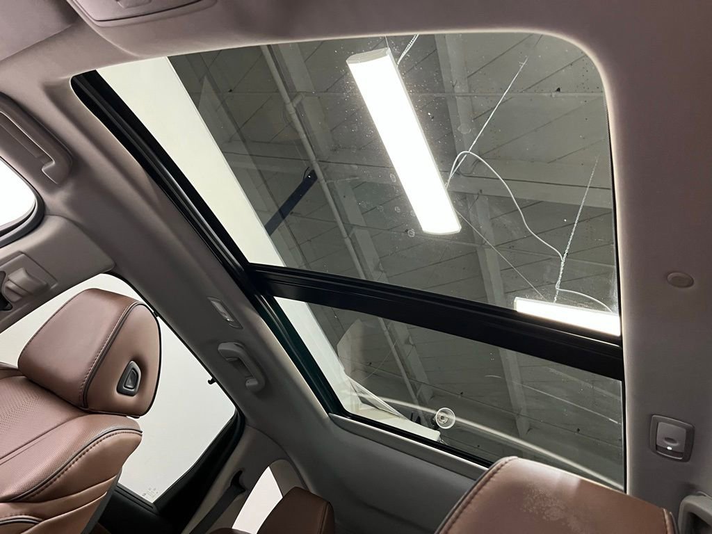 Certified 2024 Acura MDX SH-AWD w/ Advance Package image 10