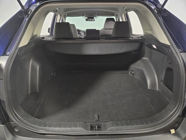 Used 2025 Toyota RAV4 XLE AWD/4WD image 21