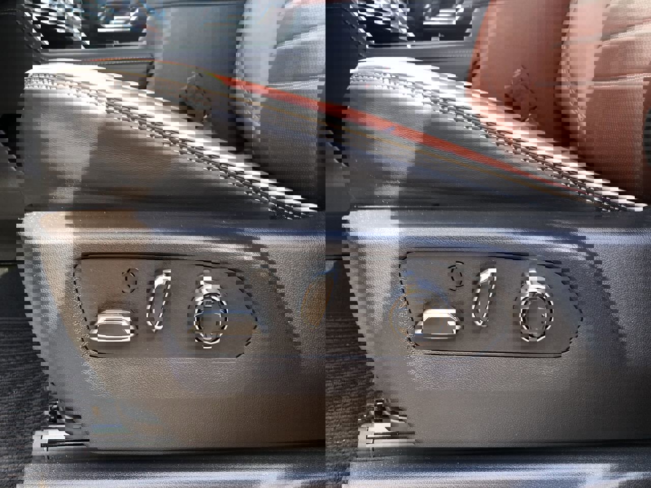 Used 2025 GMC Sierra 2500 Denali Ultimate image 22