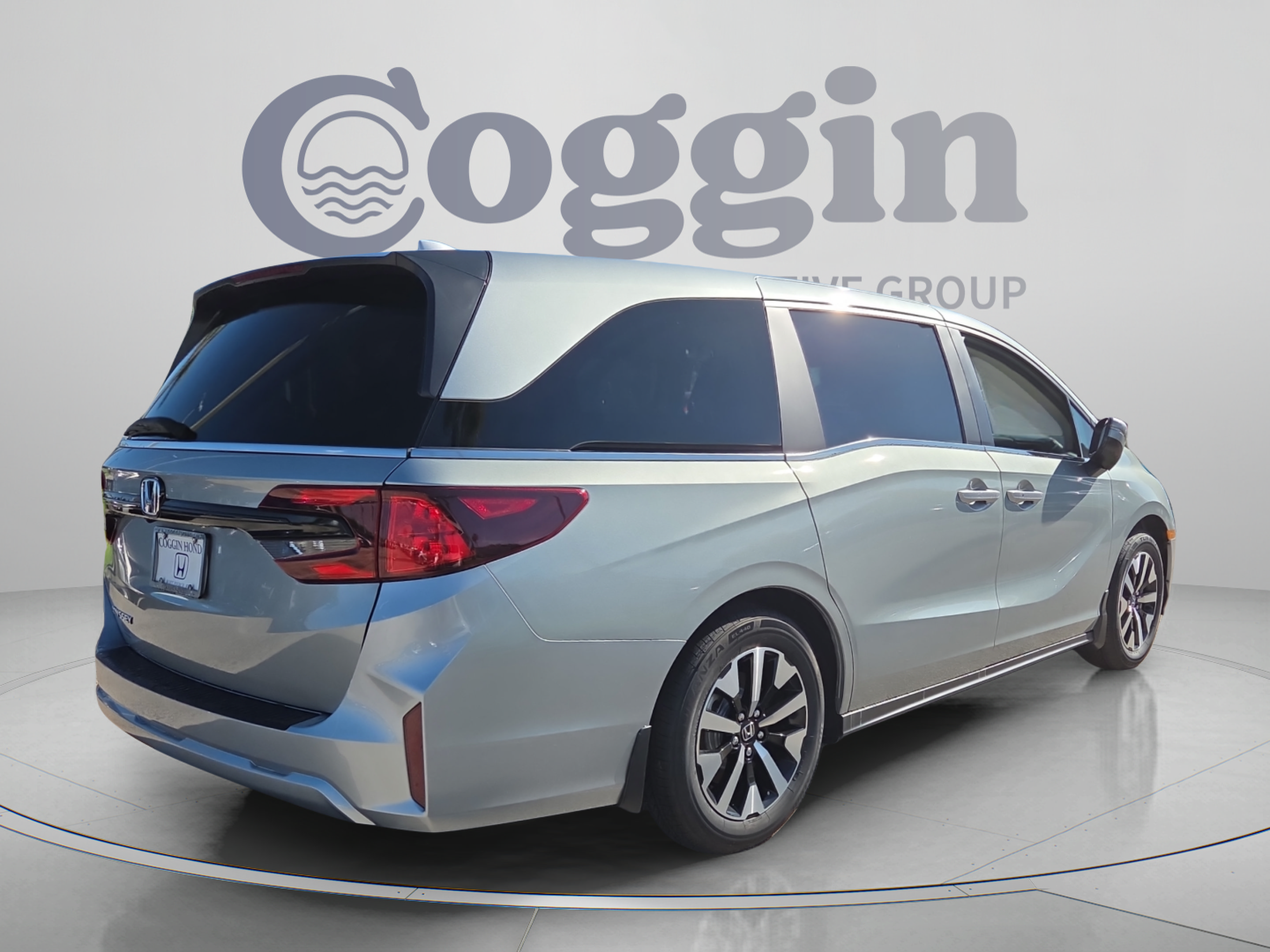 New 2026 Honda Odyssey EX-L image 5