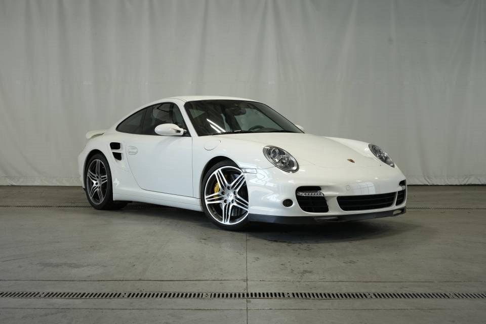 Used 2008 Porsche 911 Turbo image 9