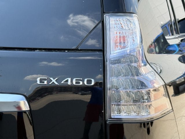 Used 2021 Lexus GX 460 Premium w/ Premium Plus Package AWD/4WD image 6