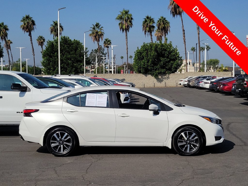 Used 2025 Nissan Versa SV w/ Trunk Package FWD image 29