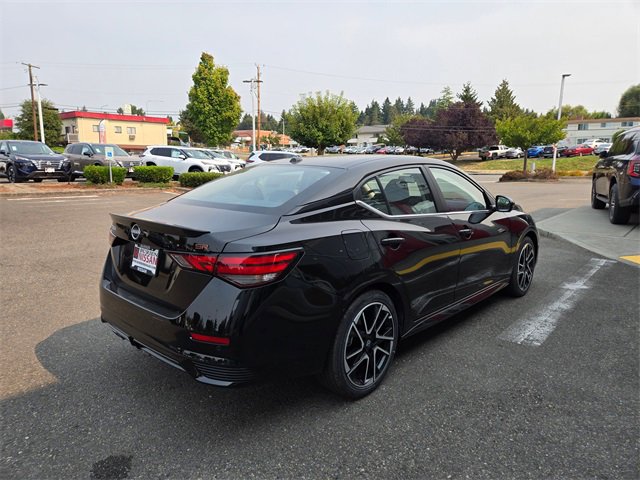New 2025 Nissan Sentra SR w/ SR Premium Package image 6