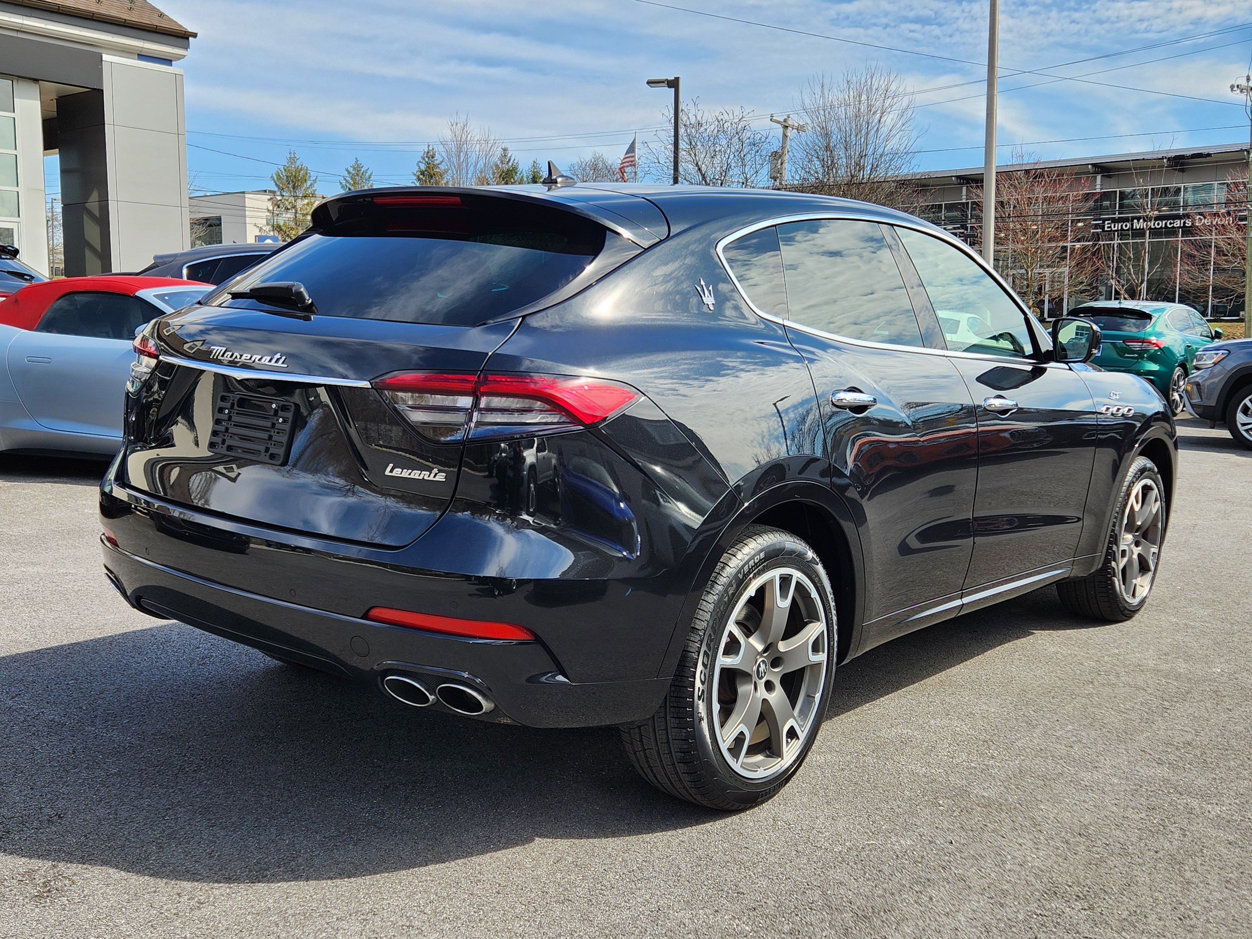 Used 2023 Maserati Levante GT image 4