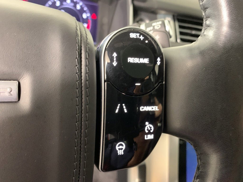 Used 2019 Land Rover Range Rover Supercharged image 9