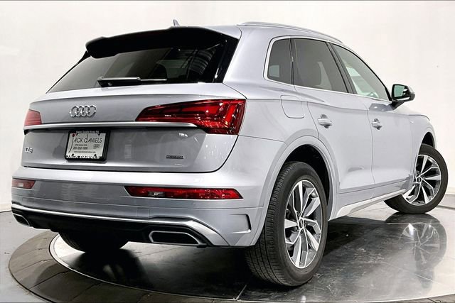 Used 2022 Audi Q5 2.0T Premium image 2