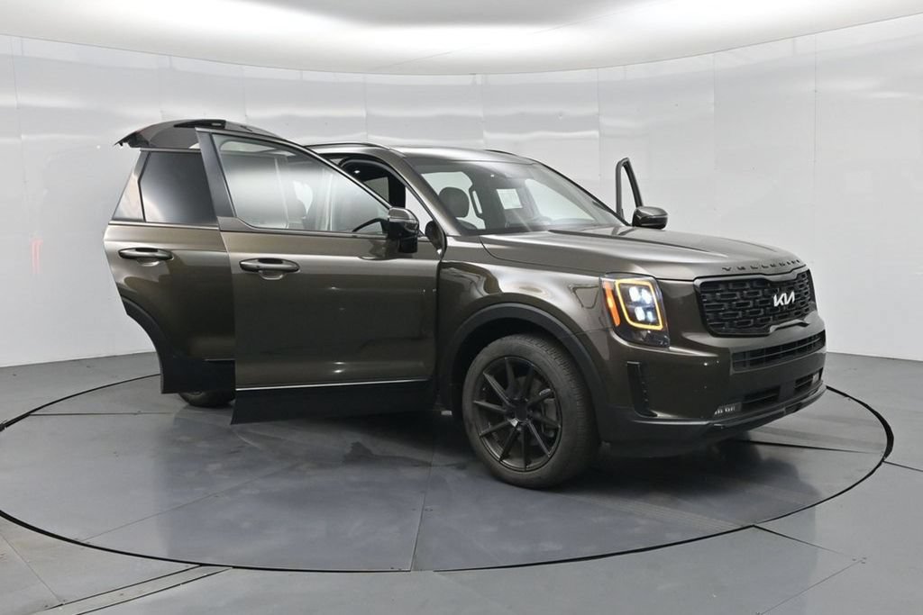 Used 2022 Kia Telluride SX w/ SX Prestige Package AWD/4WD image 34