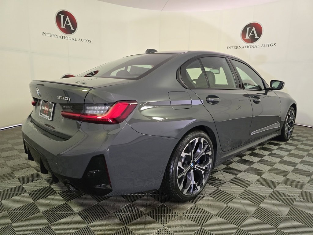 New 2026 BMW 330i xDrive Sedan w/ M Sport Package image 4