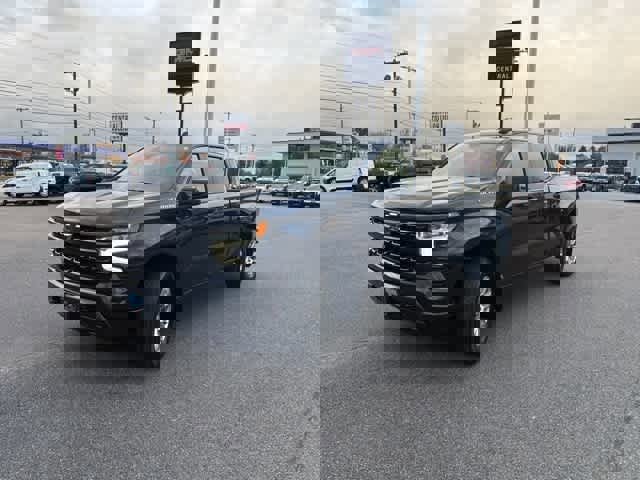 Certified 2024 Chevrolet Silverado 1500 RST w/ Protection Package AWD/4WD image 3