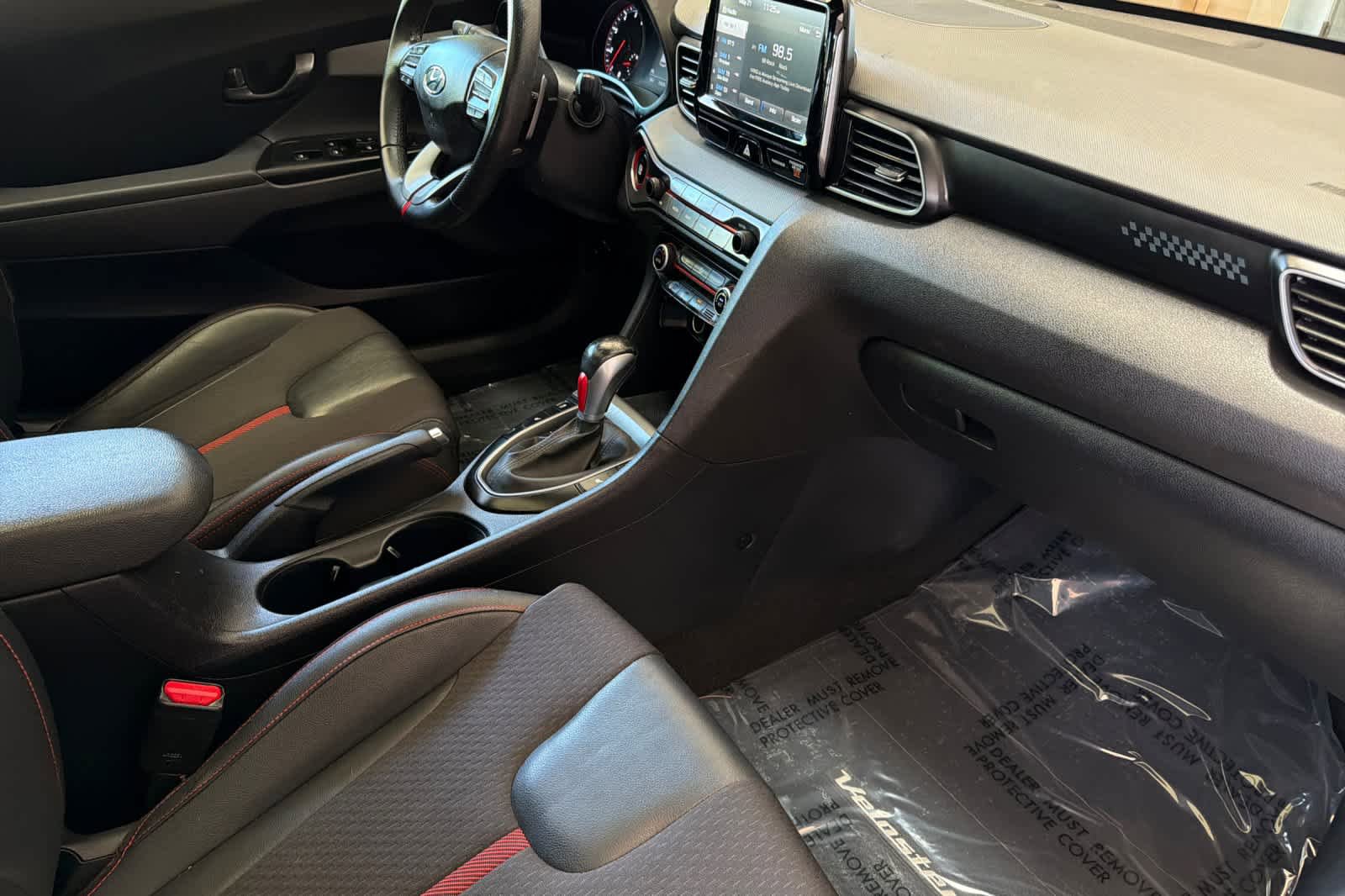 Used 2019 Hyundai Veloster Turbo FWD image 16