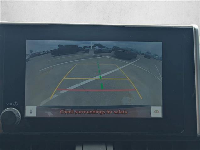 Used 2024 Toyota RAV4 LE FWD image 10