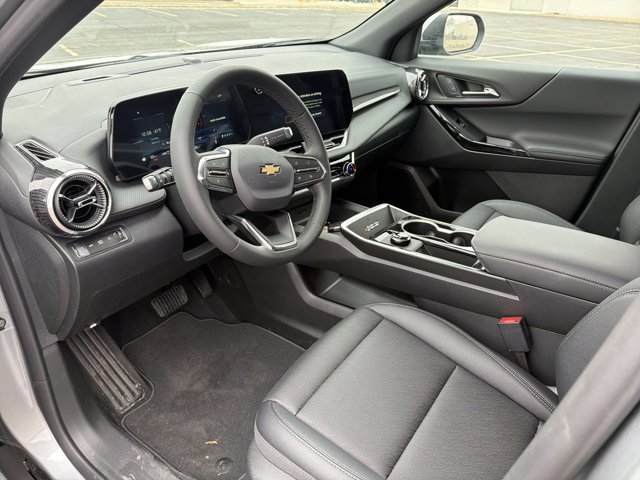 New 2026 Chevrolet Equinox LT w/ Convenience Package II image 11