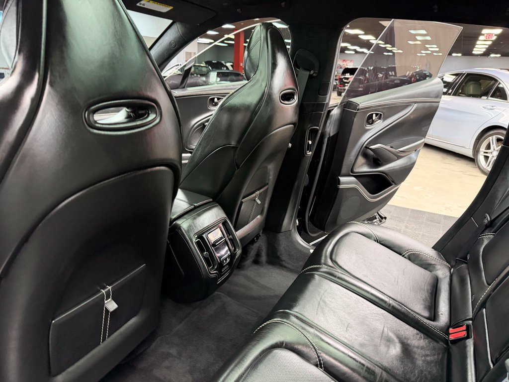 Used 2021 Aston Martin DBX AWD/4WD image 35