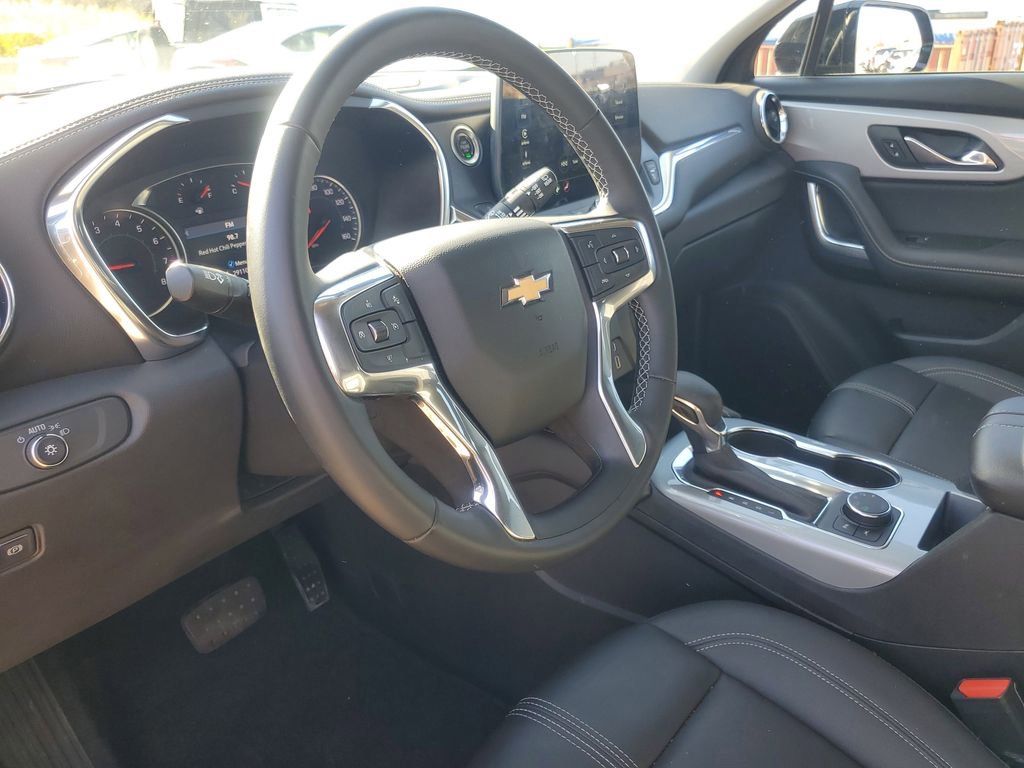 Used 2023 Chevrolet Blazer LT w/ LPO, Black Grille Bar Package image 13