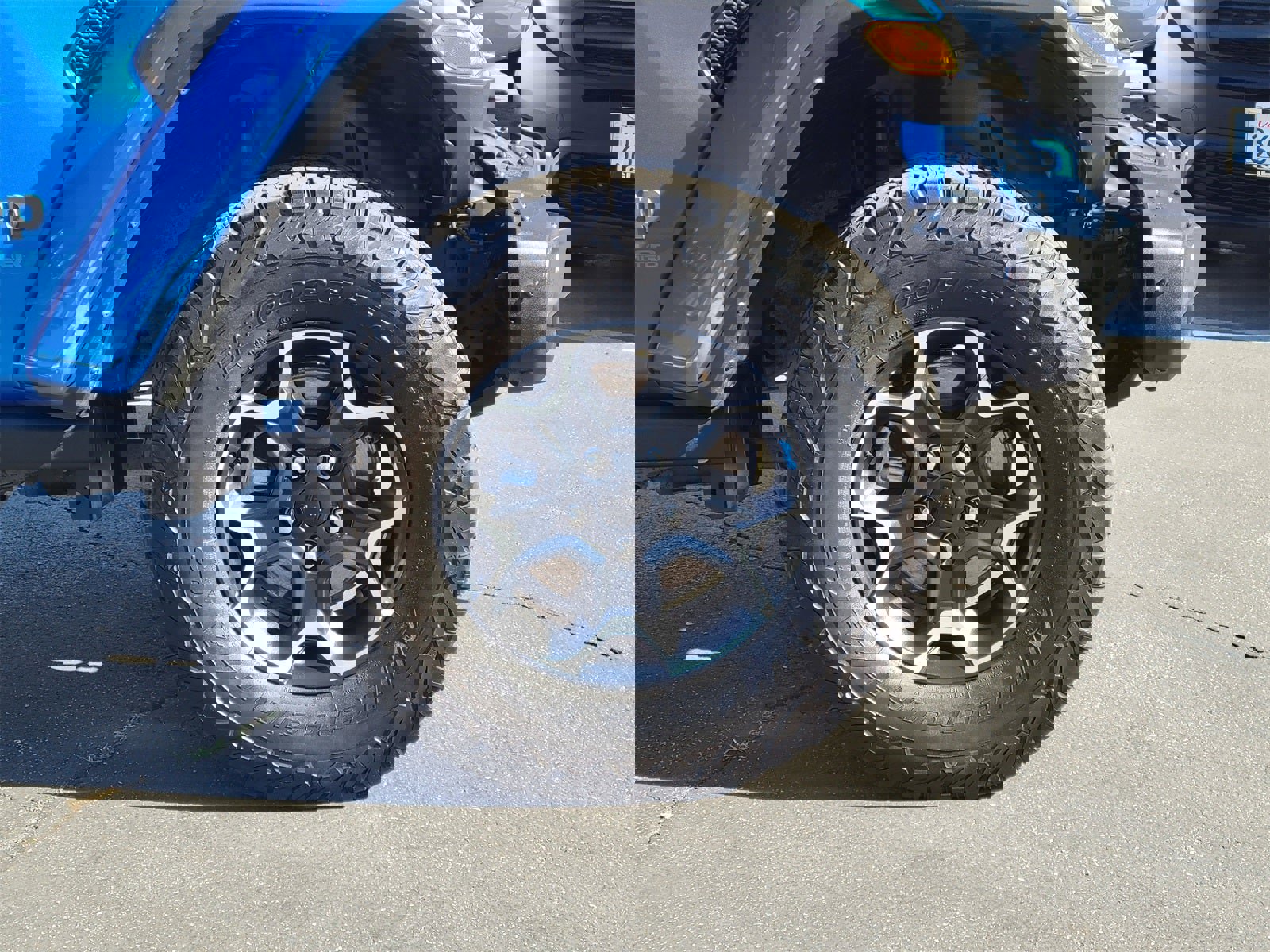 Used 2022 Jeep Wrangler Unlimited Rubicon 4xe w/ Steel Bumper Group image 28