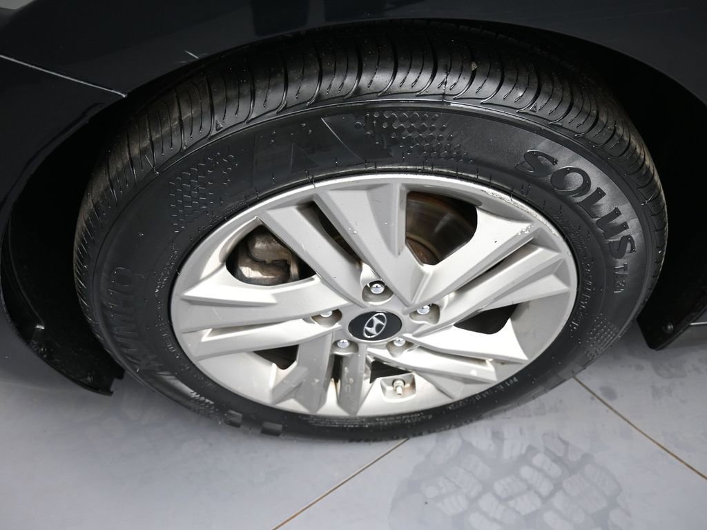 Used 2020 Hyundai Elantra SEL w/ Cargo Package (C1) FWD image 14