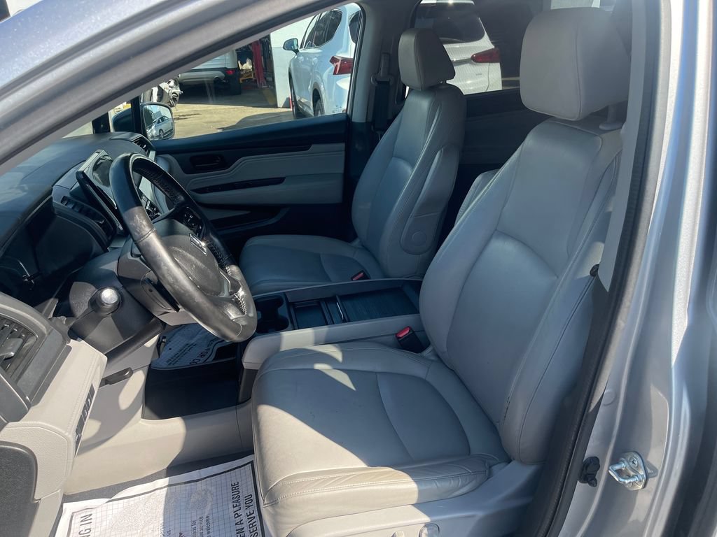Used 2018 Honda Odyssey Touring image 15